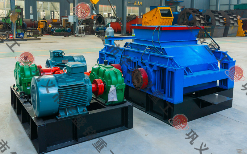'鋼渣輥壓機(jī),鋼渣對輥制砂機(jī)廠家,鋼渣雙輥破碎機(jī)價(jià)格